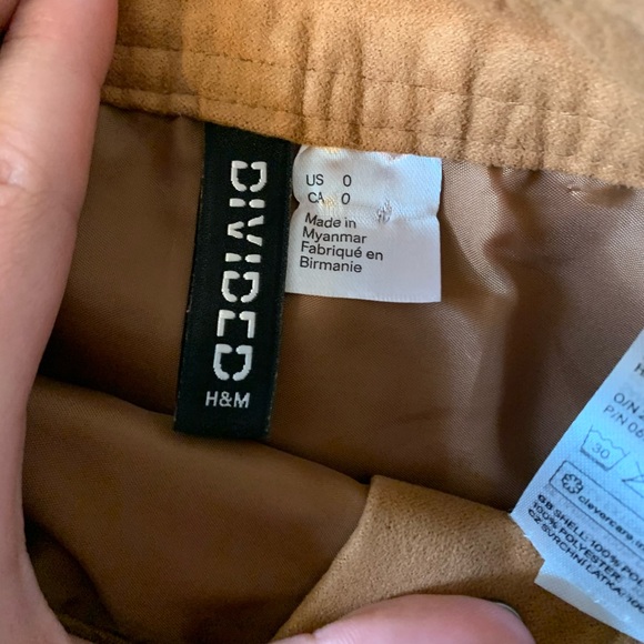 tan skirt - Picture 2 of 2